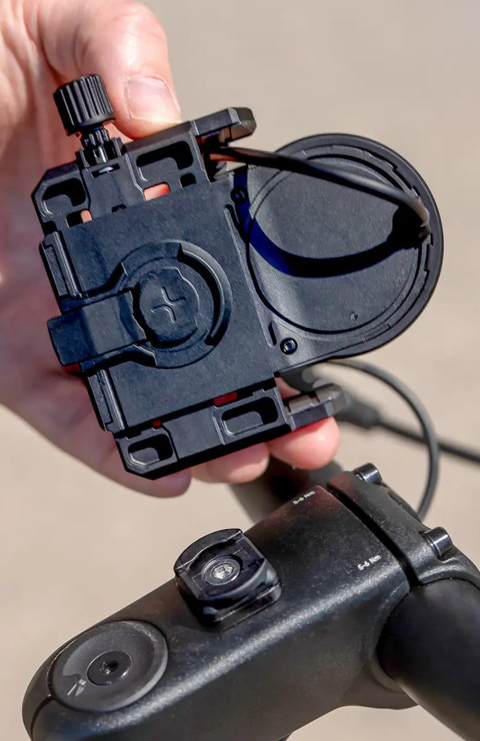 Universal Charging Phone Clamp