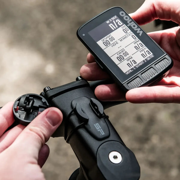 Garmin® / Wahoo®アダプター付属